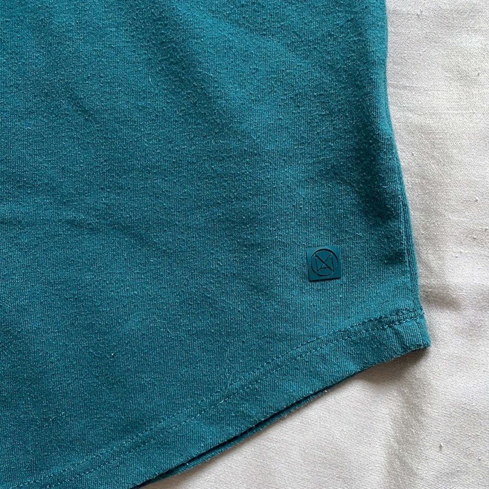 Workout tanks small(2) - Picture 5 of 6